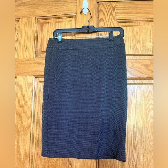 Ann Taylor Dresses & Skirts - Ann Taylor - Factory - Pencil Skirt